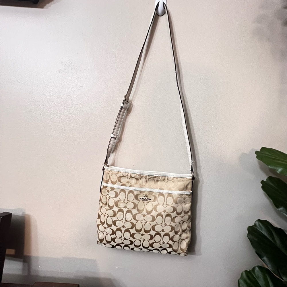 COACH F36378 Signature Classic Brown Leather/Khaki Jacquard Crossbody Bag - Picture 1 of 15